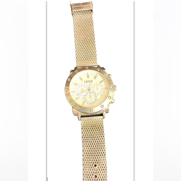 Vintage IZOD Watch - Picture 6 of 13